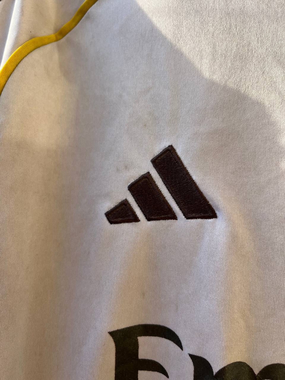 Real Madrid 25/26 Home Jersey